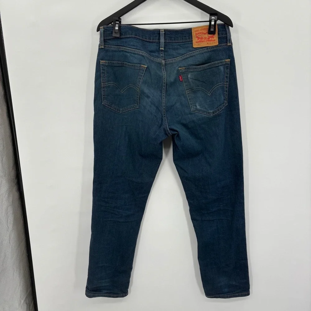 Levis levi 541